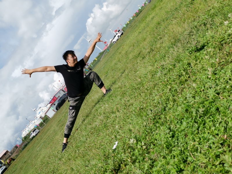 舞者的第一张照片--潍坊相亲服务中心