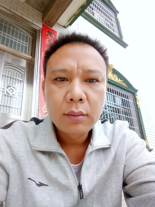 随缘的第一张照片--潍坊相亲服务中心