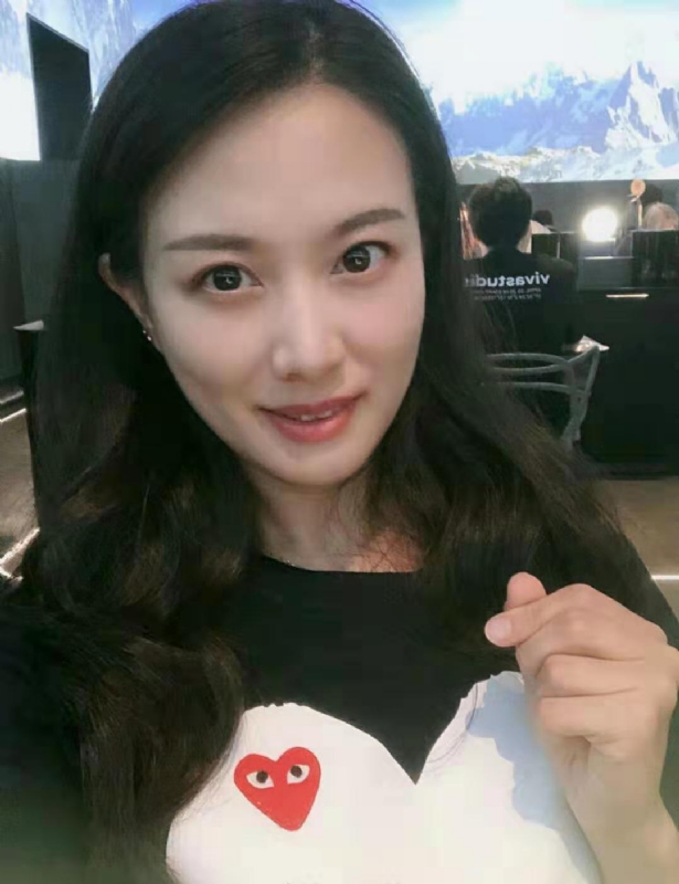 王玲的第一张照片--潍坊相亲服务中心