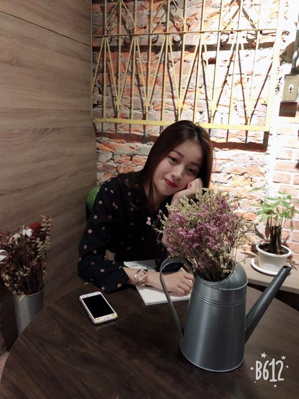 瑶瑶呀的第一张照片--潍坊相亲服务中心