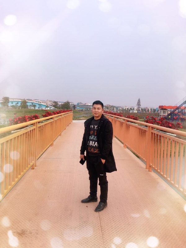 清风的第二张照片--潍坊相亲服务中心