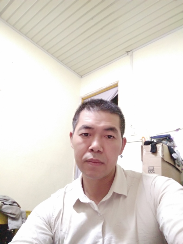 为伊消得人憔悴的第一张照片--潍坊相亲服务中心