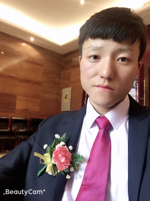 666碰碰的第一张照片--潍坊相亲服务中心