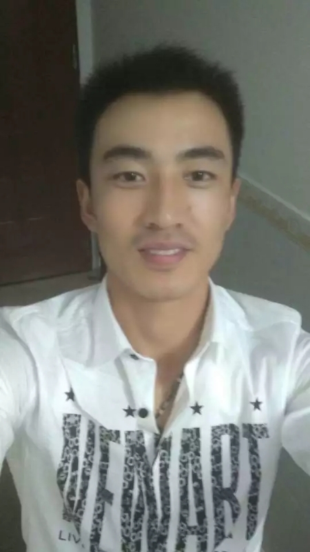 等待你的出现的第一张照片--潍坊相亲服务中心