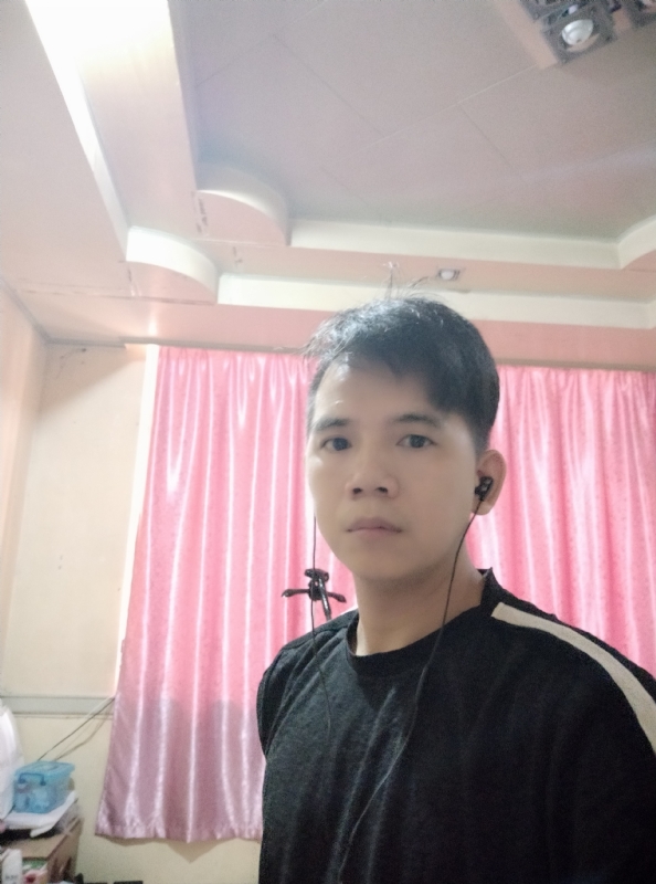 三月天的第一张照片--潍坊相亲服务中心