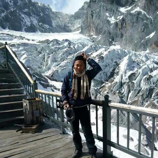 眯眯的第一张照片--潍坊相亲服务中心