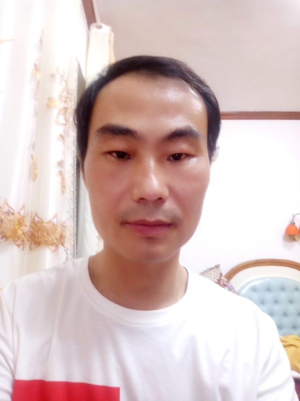 光明的第一张照片--潍坊相亲服务中心