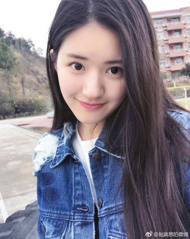 筱青的第一张照片--潍坊相亲服务中心