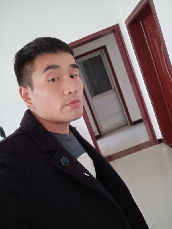 醒醒吧兄弟的第一张照片--潍坊相亲服务中心