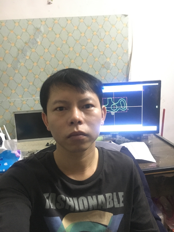 黄叶枫的第一张照片--潍坊相亲服务中心