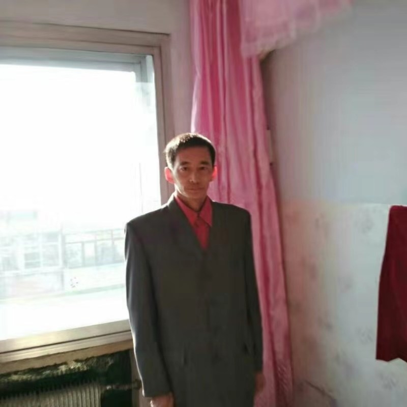 阳光明媚的第一张照片--潍坊相亲服务中心