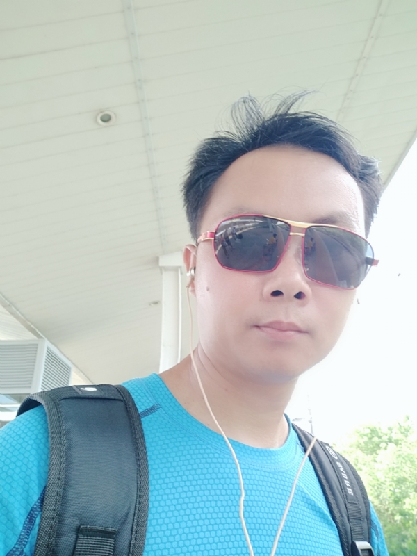 八九不离十的第一张照片--潍坊相亲服务中心