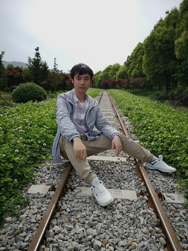 HCL的第一张照片--潍坊相亲服务中心