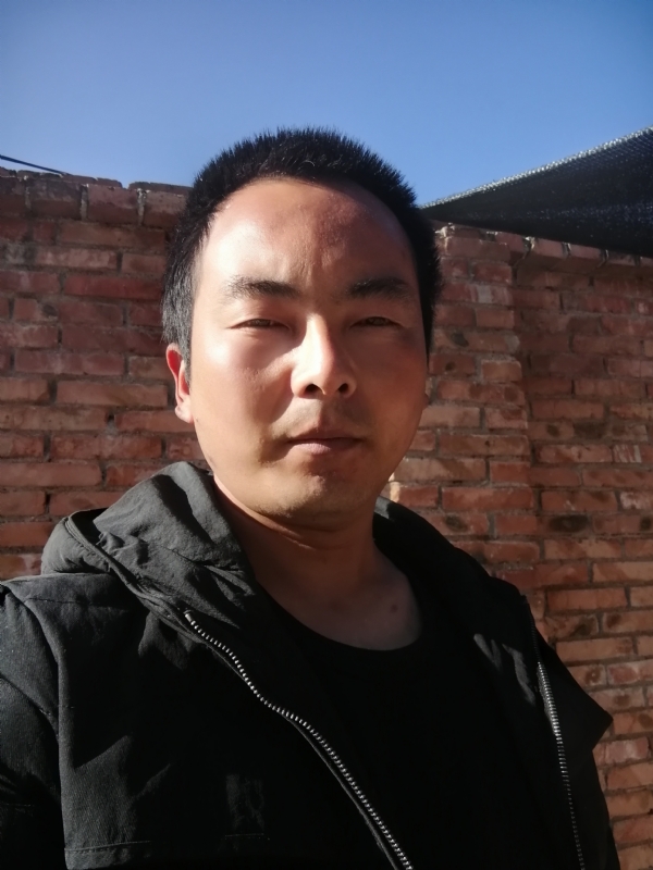 流年寂寞了谁的容颜的第一张照片--潍坊相亲服务中心