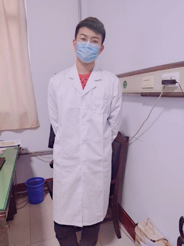 Leslie的第一张照片--潍坊相亲服务中心