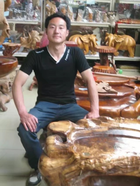 春暖花开的第一张照片--潍坊相亲服务中心