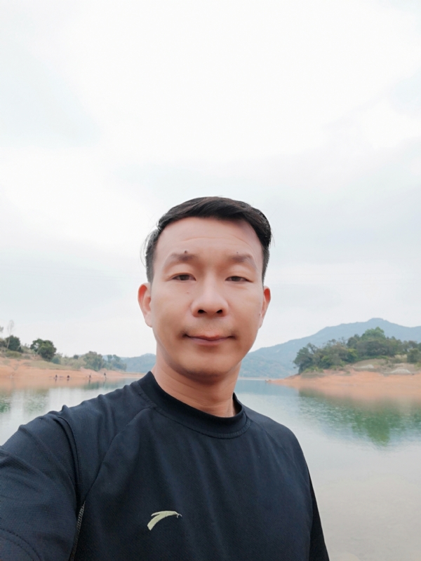 有容乃大的第一张照片--潍坊相亲服务中心