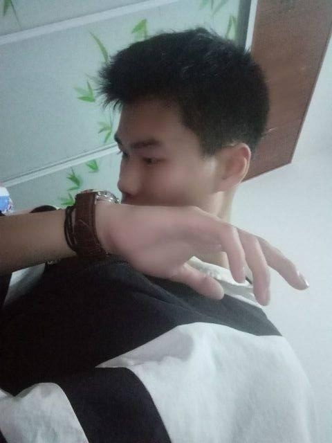 溟濛的第一张照片--潍坊相亲服务中心