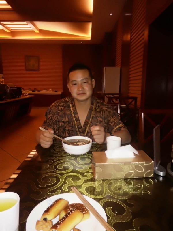 会飞的鱼的第一张照片--潍坊相亲服务中心