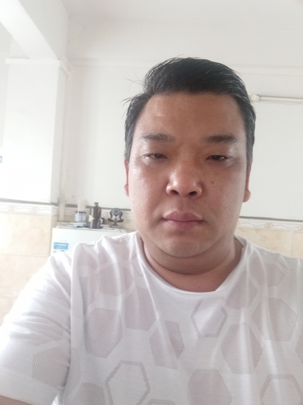 帅帅的第一张照片--潍坊相亲服务中心