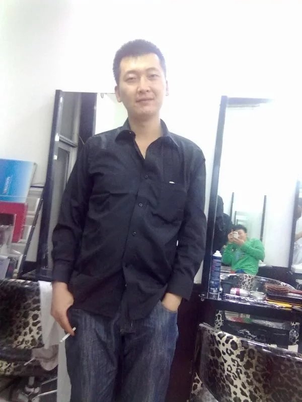 风筝的第一张照片--潍坊相亲服务中心