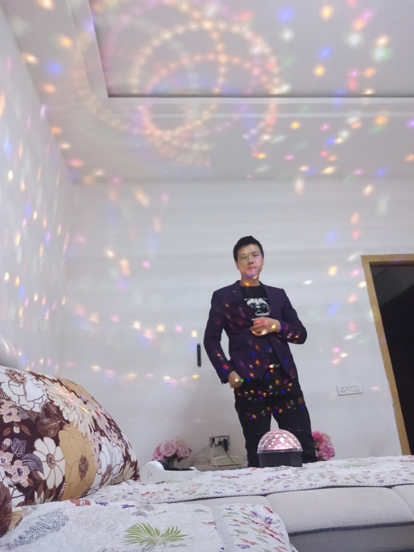 慕凡的第一张照片--潍坊相亲服务中心