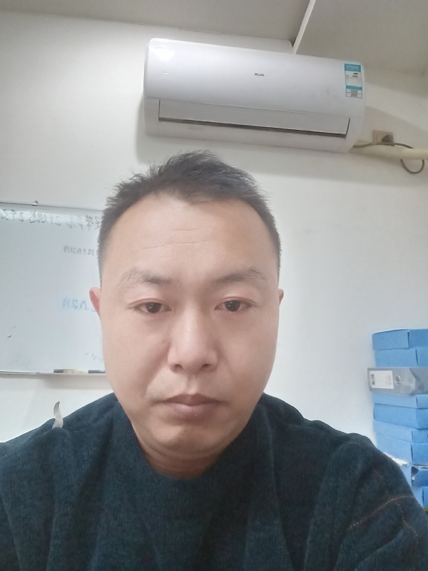 寻找另一半的第一张照片--潍坊相亲服务中心