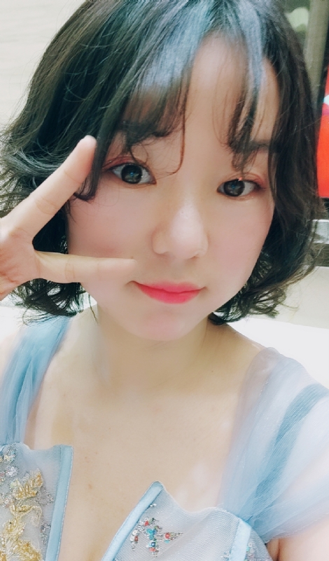 小c猫的第一张照片--潍坊相亲服务中心