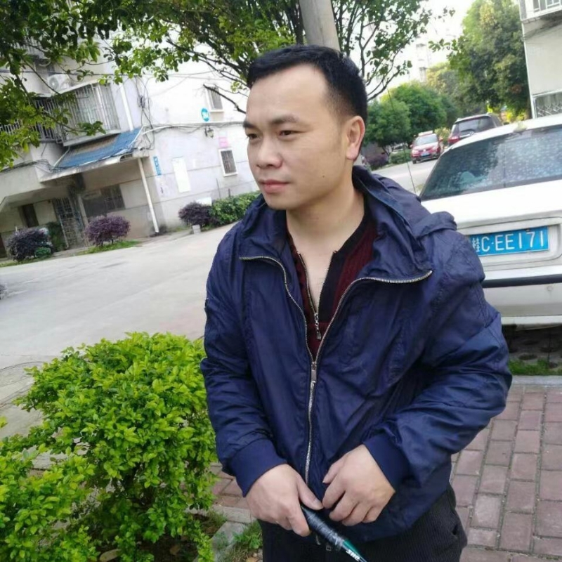 灰色足迹的第一张照片--潍坊相亲服务中心