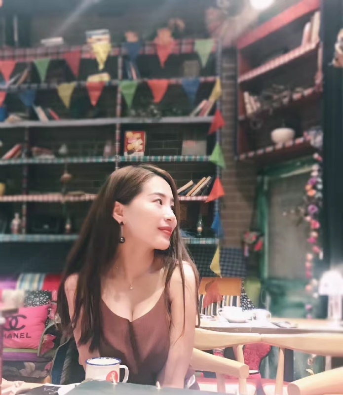 zoe的第二张照片--潍坊相亲服务中心