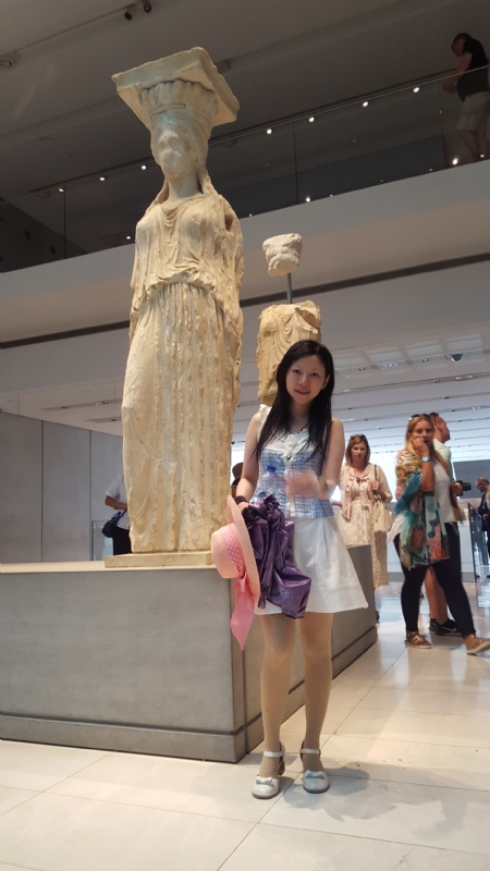 捻花微笑的第一张照片--潍坊相亲服务中心