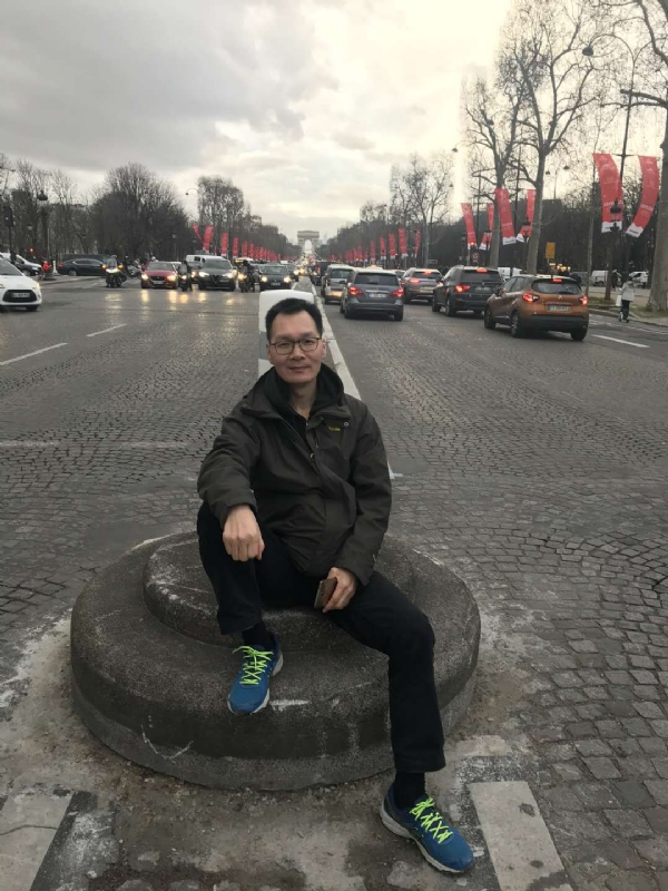 Denis的第一张照片--潍坊相亲服务中心