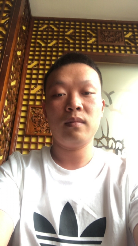 唐子龙的第一张照片--潍坊相亲服务中心