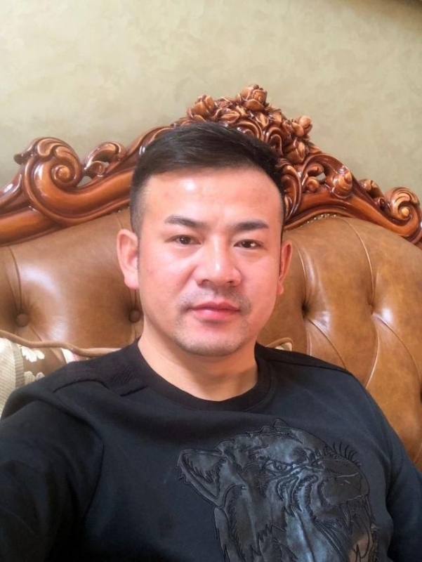 治国的第一张照片--潍坊相亲服务中心