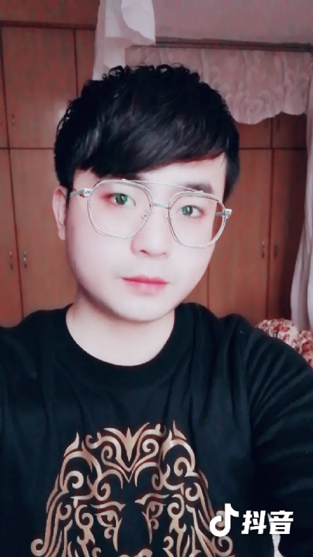 哎呦哥哥的第二张照片--潍坊相亲服务中心