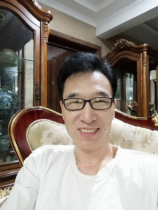 我在这里的第一张照片--潍坊相亲服务中心