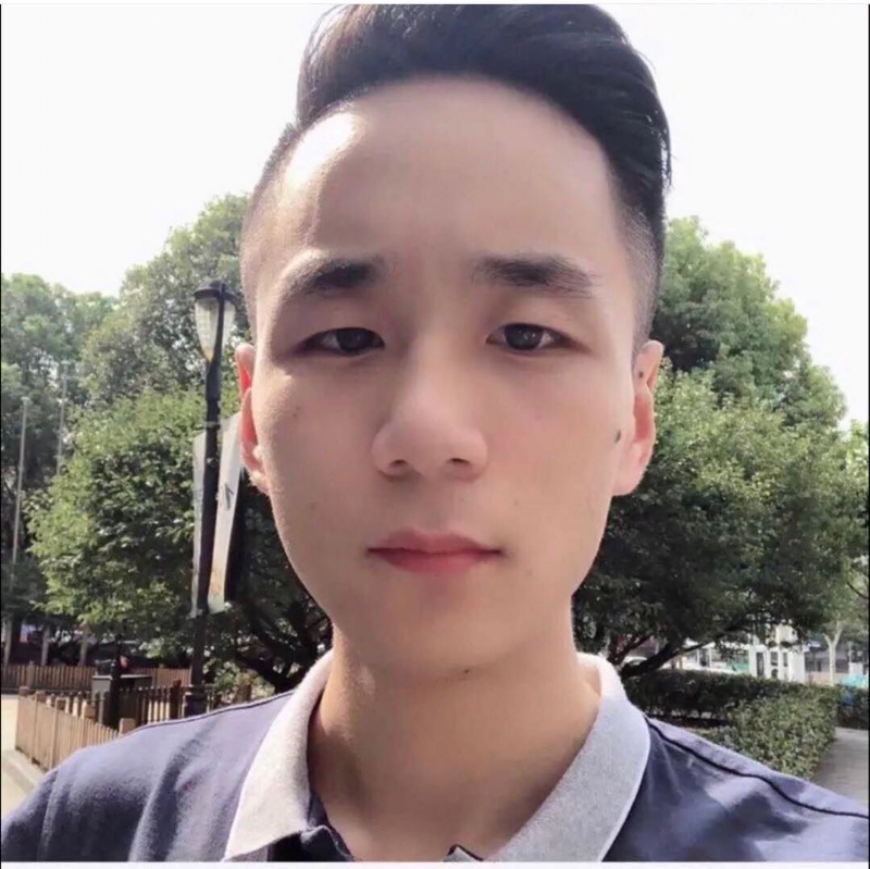 期待八月的雨的第一张照片--潍坊相亲服务中心