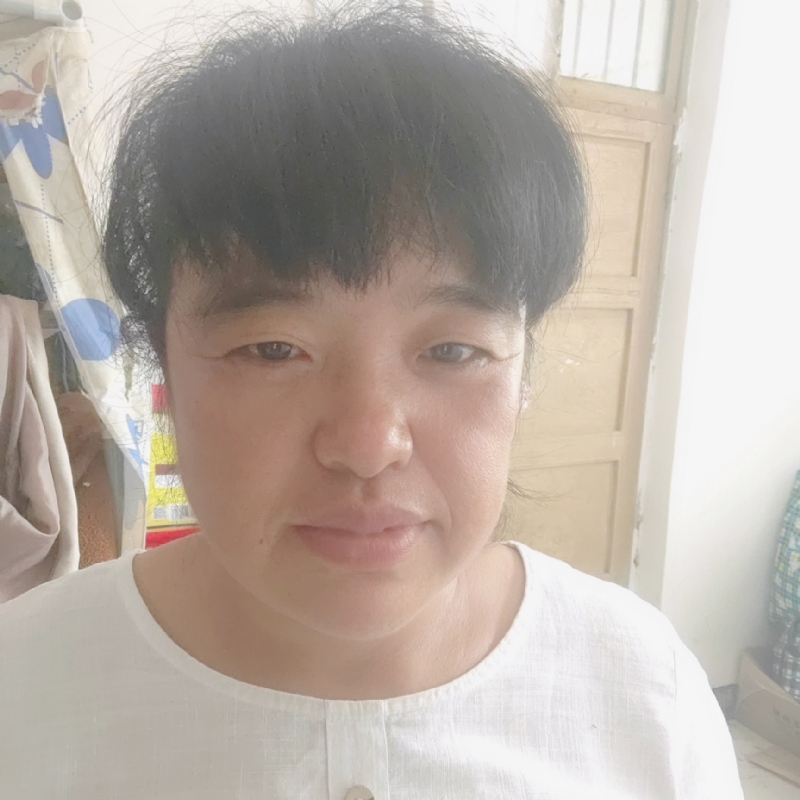 二妮的第二张照片--潍坊相亲服务中心