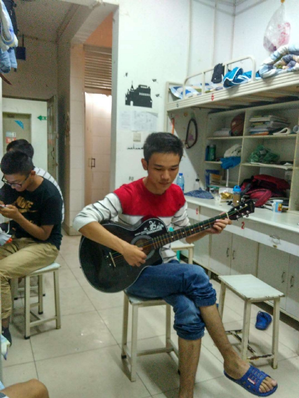 小林哥的第二张照片--潍坊相亲服务中心