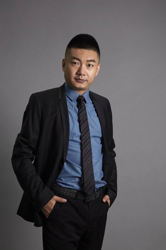 Clark的第一张照片--潍坊相亲服务中心