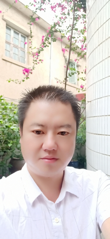 陈欢翔的第一张照片--潍坊相亲服务中心