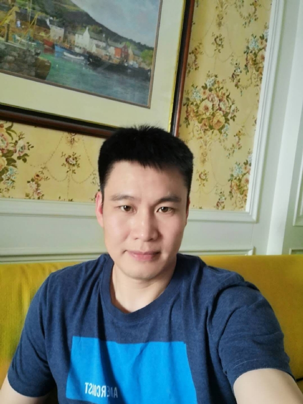 阳光灿烂的第二张照片--潍坊相亲服务中心