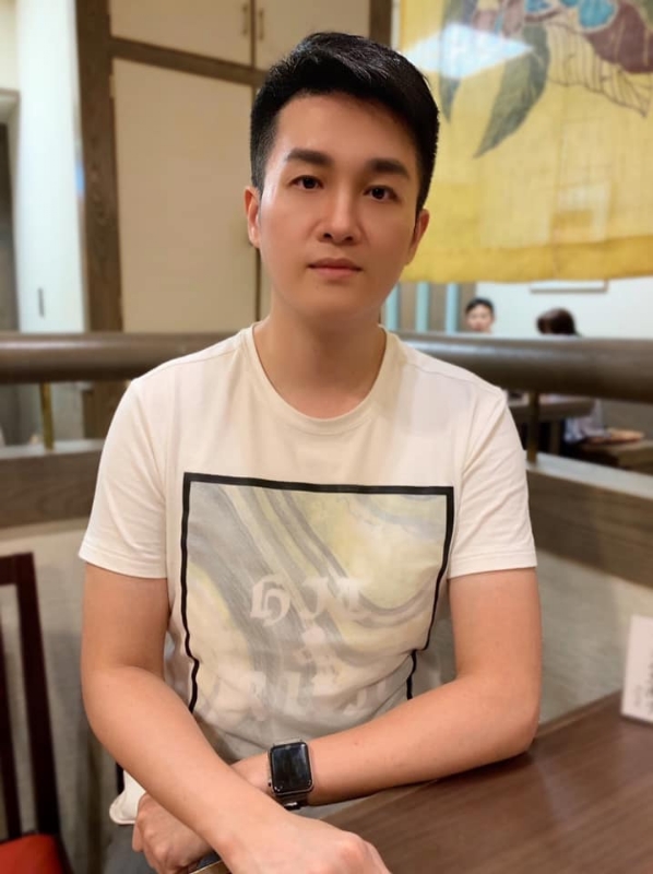 岁月流逝的第一张照片--潍坊相亲服务中心