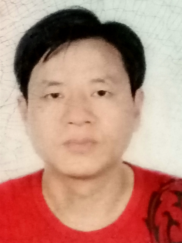 深拥你入怀的第一张照片--潍坊相亲服务中心