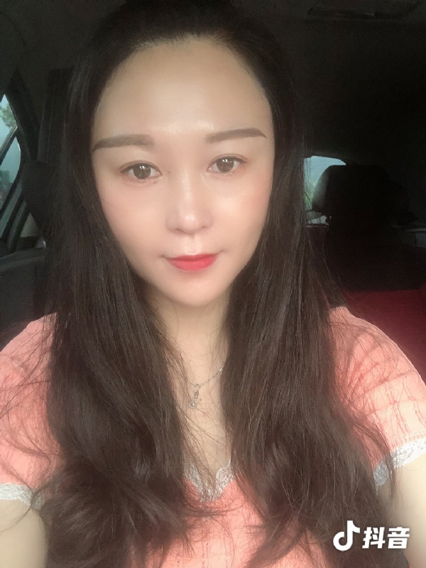 云云的第一张照片--潍坊相亲服务中心