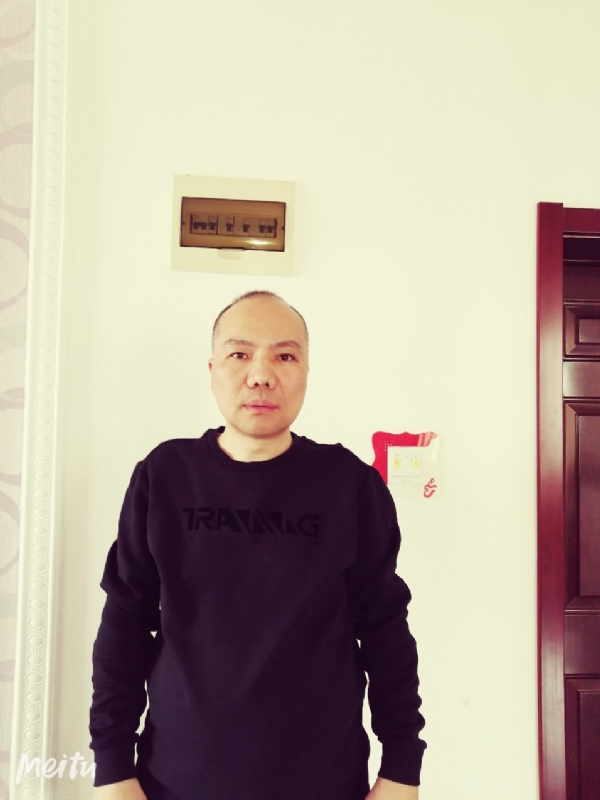 酒香四溢的第三张照片--潍坊相亲服务中心