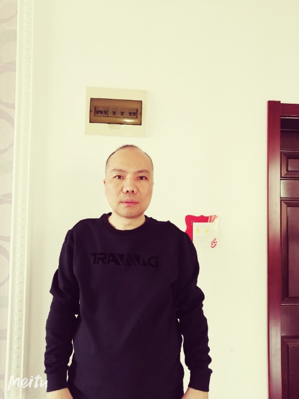 酒香四溢的第四张照片--潍坊相亲服务中心