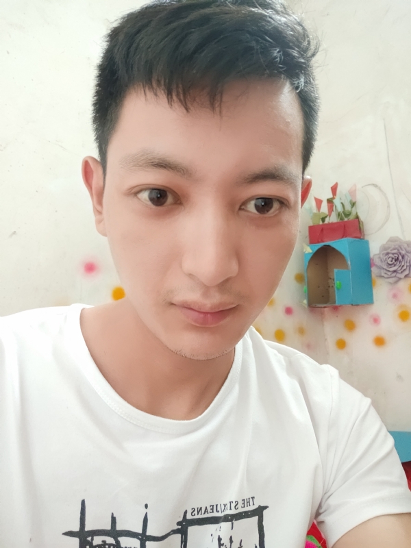 笑对人生的第一张照片--潍坊相亲服务中心