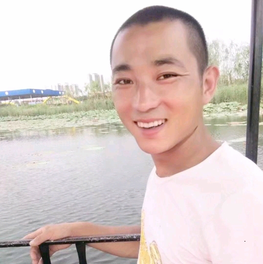 为你等候的第二张照片--潍坊相亲服务中心