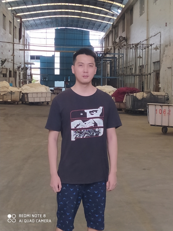 六月雨的第一张照片--潍坊相亲服务中心